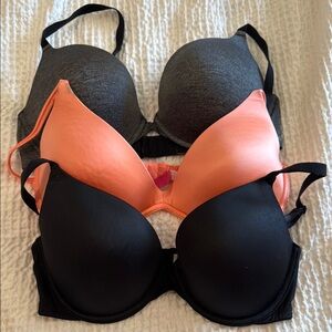 Victoria’s Secret PINK Bras x2 and 1 Adoreme grey bra